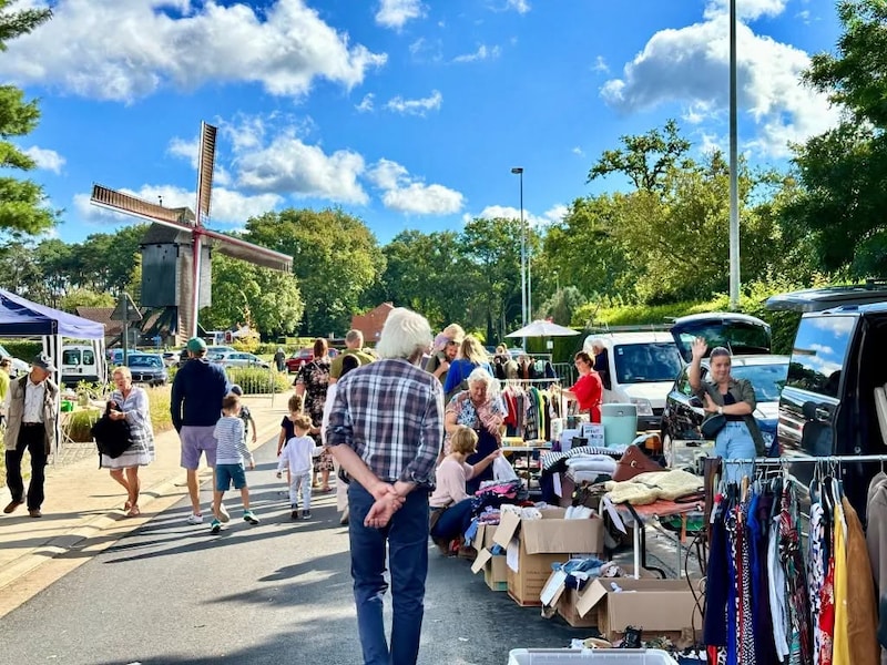 Ouderraad van SMIKS organiseert rommelmarkt in Keerbergen
