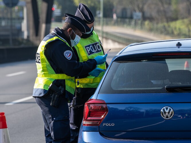 Geen wegenvignet bij? Dan riskeer je tot 194 euro boete: van deze Europese regels ben je maar beter op de hoogte tijdens je winterverlof