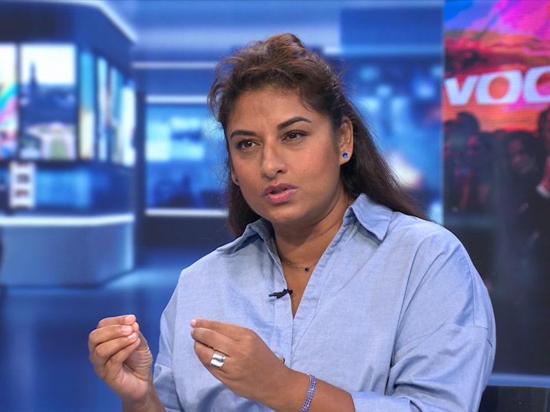 Jinnih Beels haalt uit naar Conner Rousseau bij VTM NIEUWS. 