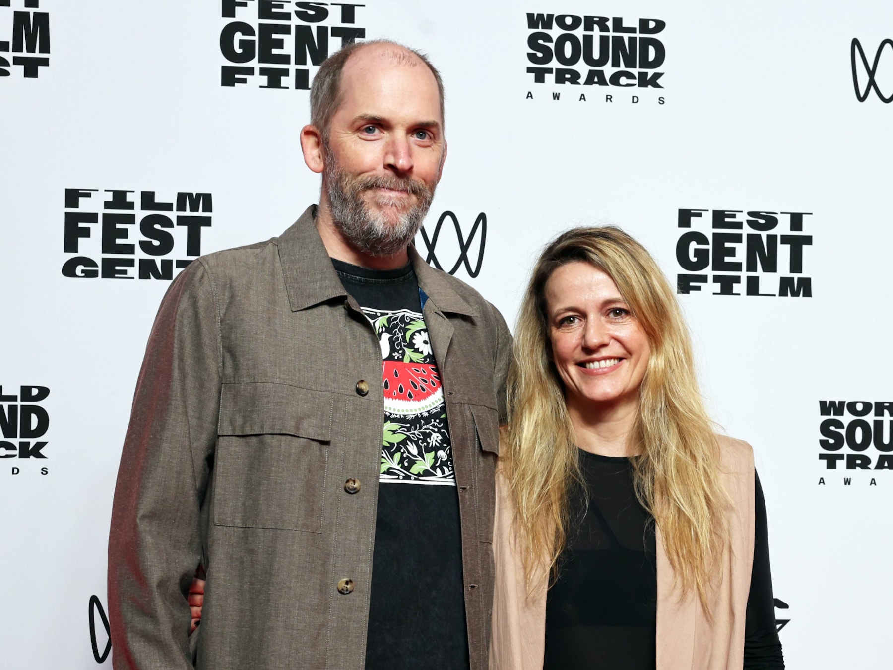 POPULAIR IN HLN+ SHOWBIZZ | HLN.be