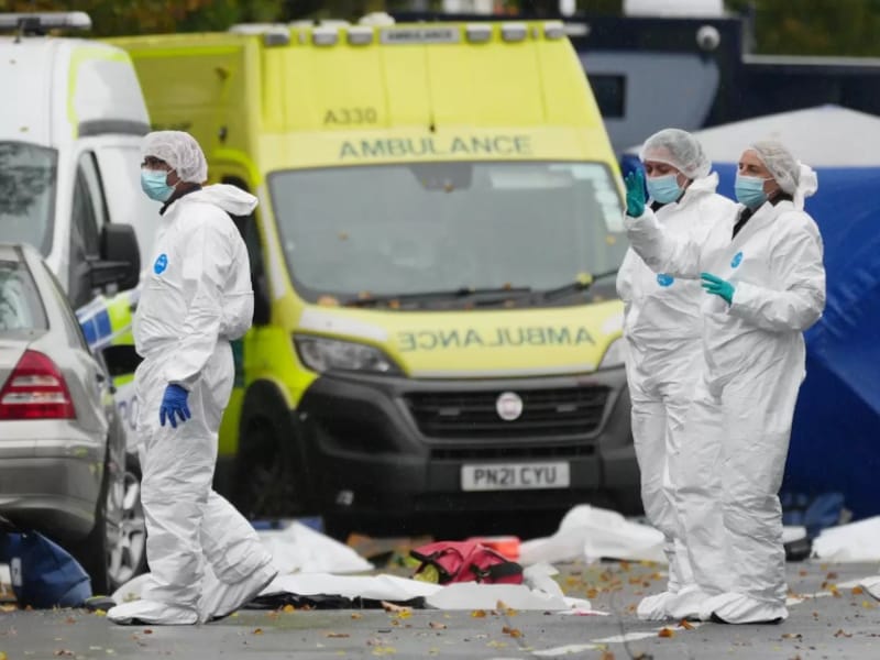 Een jaar geleden vond ook al een terroristische aanval plaats op een synagoge in Heaton Park in Manchester. Daarbij werden twee mensen gedood.