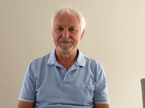 Danny Roels (67) heeft een passie voor vogels en fotografie en deelt die met iedereen.