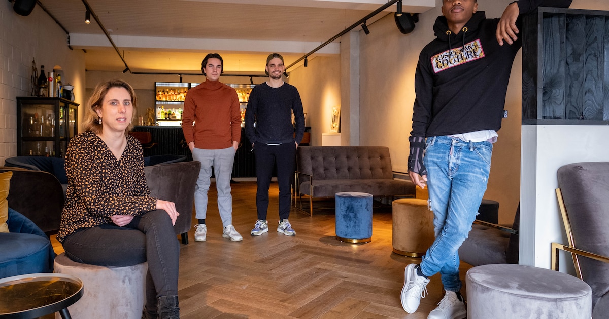 Heistse handelaars brengen valentijnsboxen met bloemen, hapjes en ...