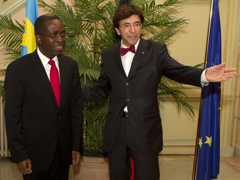 Premier Elio Di Rupo (rechts) en zijn Congolese ambtsgenoot Augustin Matata Ponyo.
