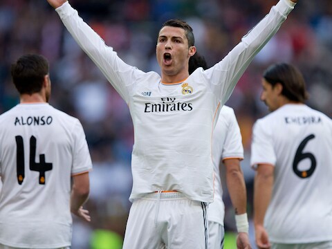 Cristiano Ronaldo blonk weer uit met drie goals: een gekruist schot, een strafschop en een vrije trap.
