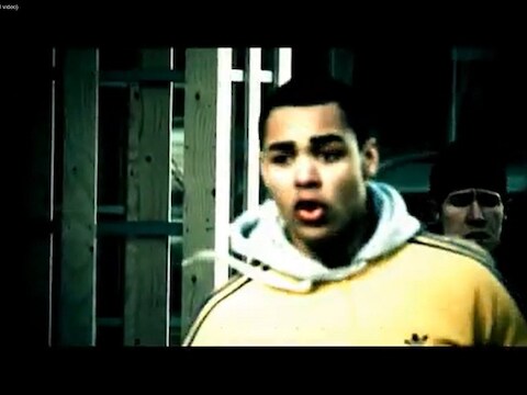 De jonge Antwerpenaar Jejoen Bontinck zit sinds begin maart in Syrisch rebellengebied. Drie jaar geleden speelde hij mee in een videoclip van Shameboy.