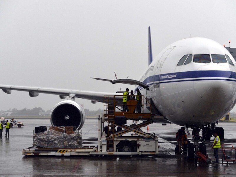 Een Airbus A-330 zal tussen Parijs en Bangui, de hoofdstad van de Centraal-Afrikaanse Republiek, moeten pendelen.