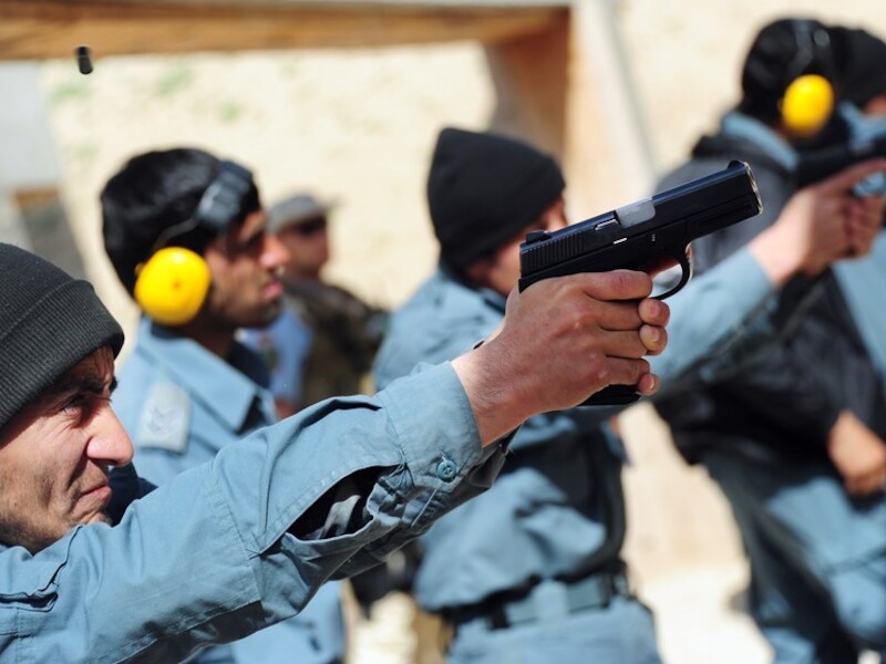 Afghaanse agenten in opleiding.