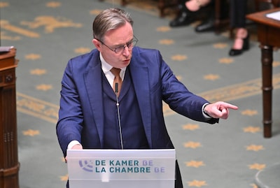 Rekenhof waarschuwt dat federale overheid “minstens 15 tot 20 miljard” moet besparen