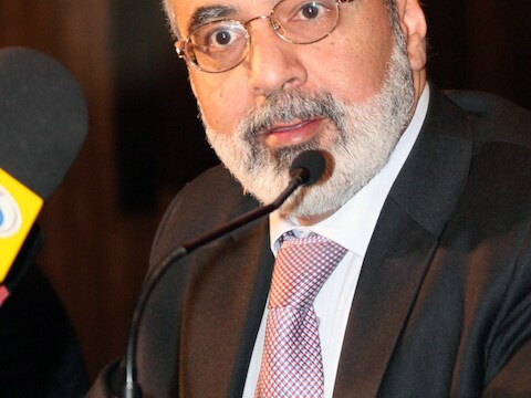 Minister Omrane al-Zohbi.