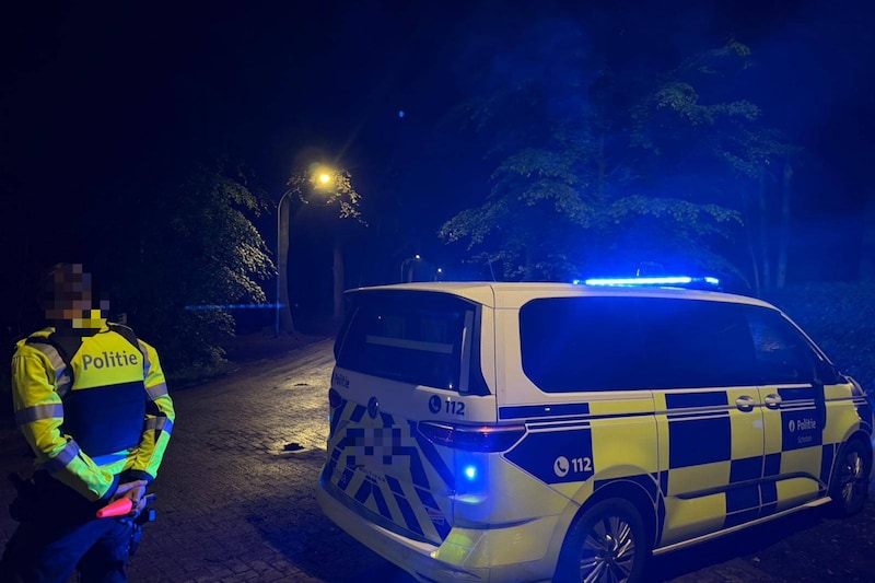 De straat werd afgesloten door de politie.