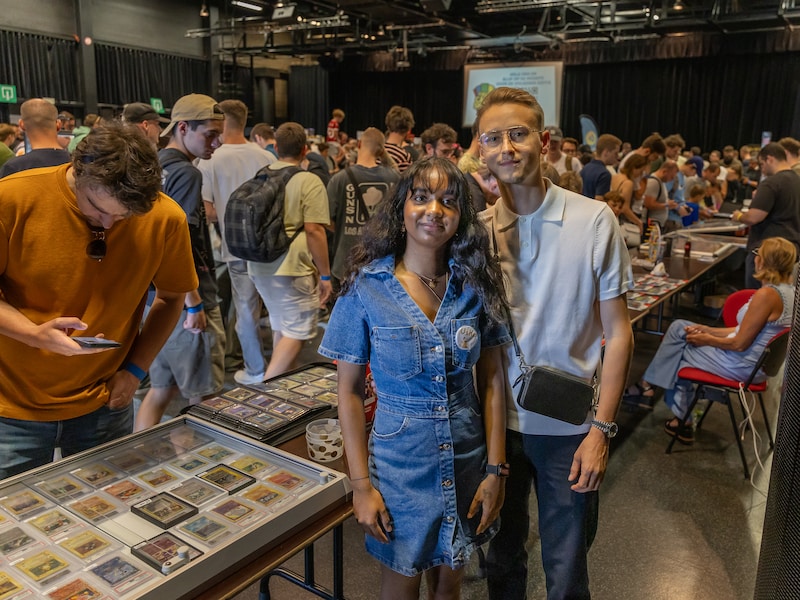 Stef en Usha tellen af naar 29 november met een actie op Instagram