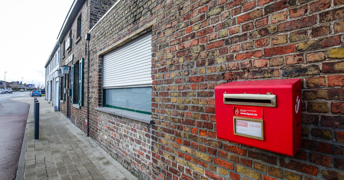 Hier blijven de rode postbussen zéker staan | Lendelede | hln.be