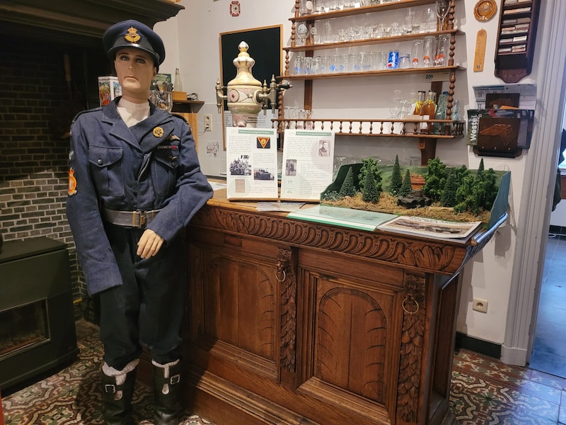 Succesvolle tentoonstelling ‘Westerlo in Wereldoorlog II’ krijgt vervolg in gemeentehuis