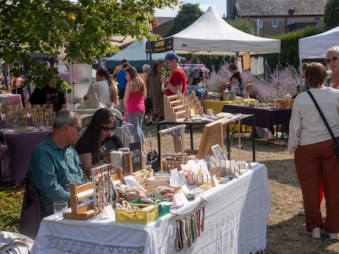Artiesten op de Pelouse van Cultuurcafé Nova in Wetteren. 
