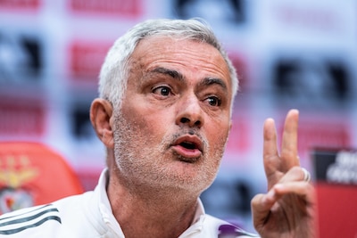 Benfica bevestigt vertrek van José Mourinho naar Real Madrid