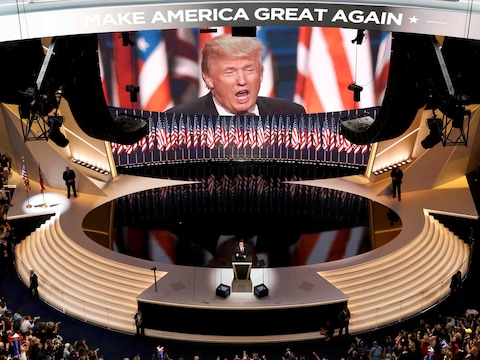 Donald Trump in zijn afsluitende speech op de Republikeinse Conventie in Cleveland (Ohio).