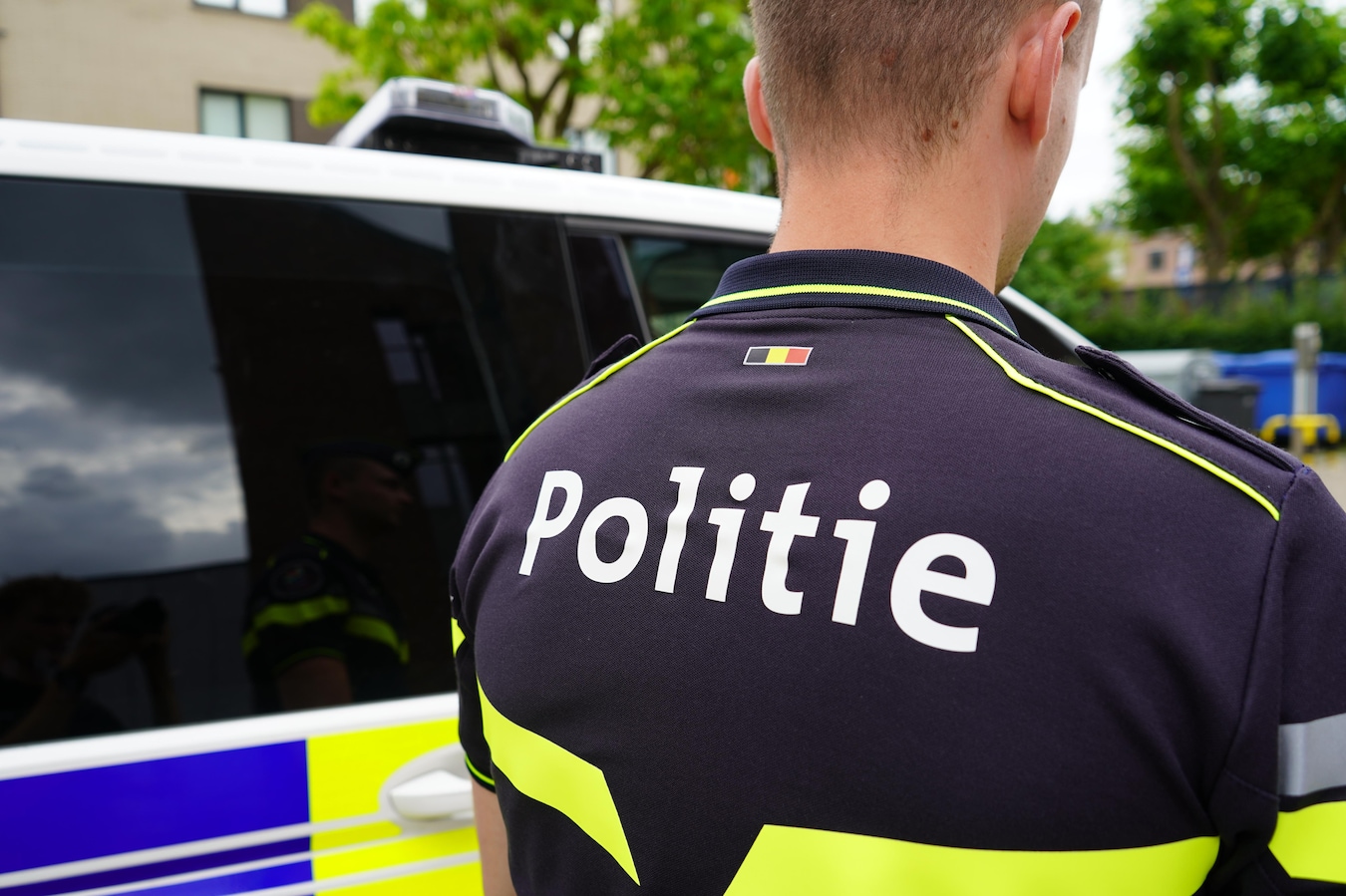 Politie Dendermonde test nieuwe uniformen uit: “Meer zichtbaarheid en ...