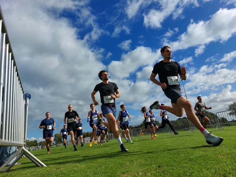 Derde Zeppelin Reizen Oefenveldloop van atletiekclub AC Sparta Laarne