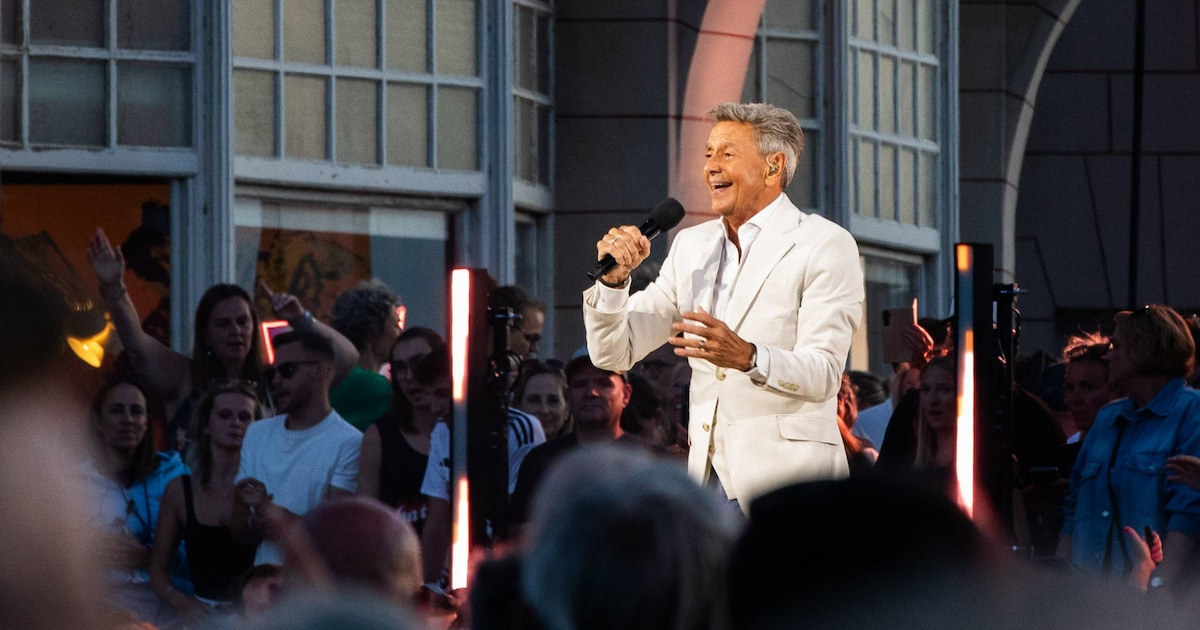 Willy Sommers zingt kerstliederen in kathedraal voor 2GO: opbrengst helpt jongeren aan rijbewijs