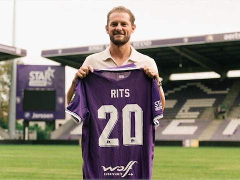 Mats Rits komt terug thuis bij Beerschot. De middenvelder tekent voor drie seizoenen bij de Mannekens.