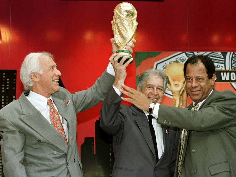 Hilderaldo Luiz Bellini (l) is overleden
