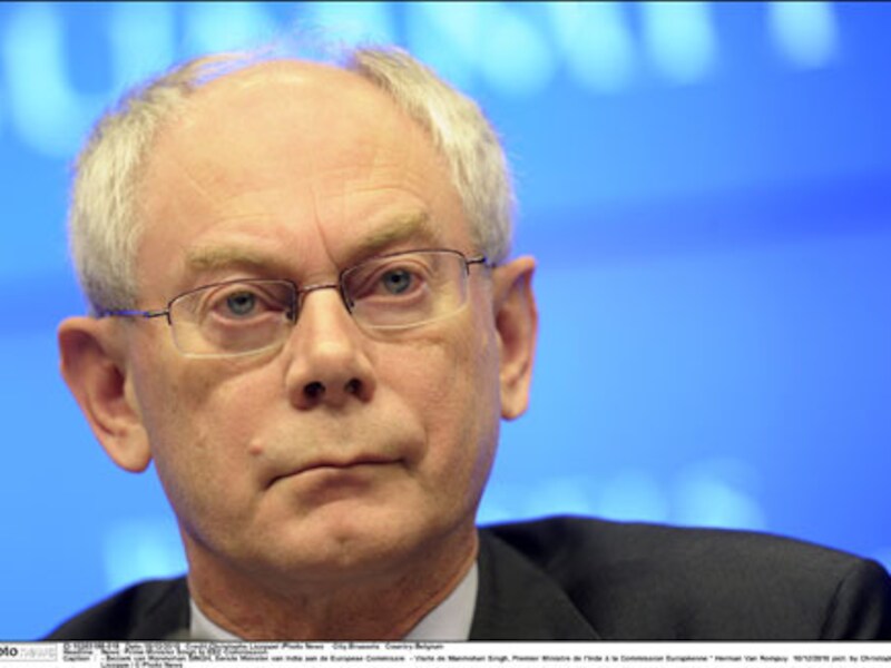 Het voorstel van Van Rompuy werd zonder veel omhaal aangenomen.