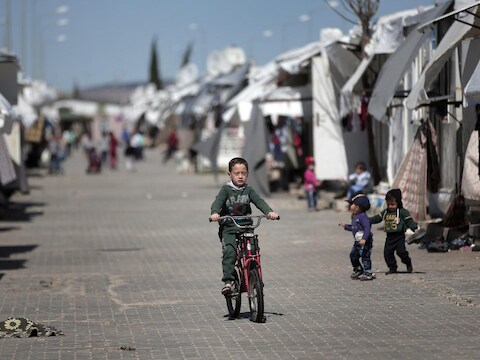 Syrische vluchtelingen in het kamp nabij Kilis.