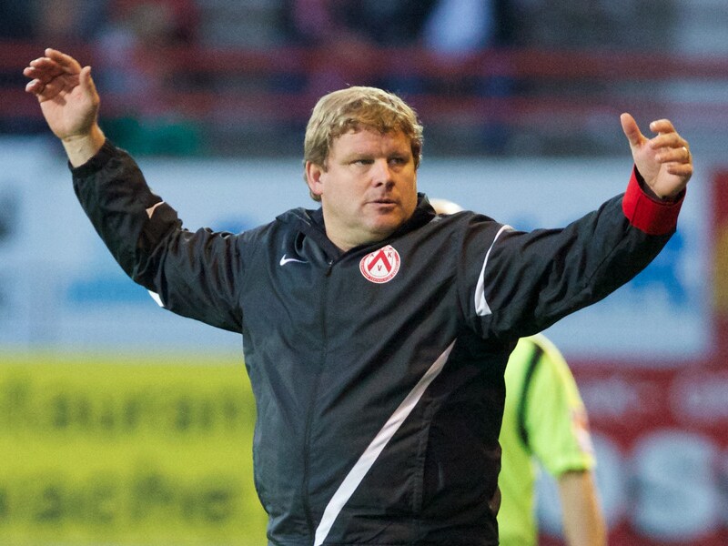 Hein Vanhaezebrouck mort voortaan in het Frans.