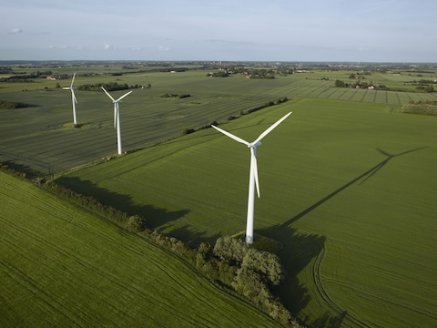 Traditionele windmolens zijn afhankelijk van de hoeveelheid wind. Net dat wil Apple veranderen.