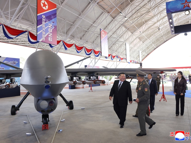 Noord-Korea voert test uit met aanvalsdrones en raketten, Kim Jong-un wil ‘absoluut militair overwicht’