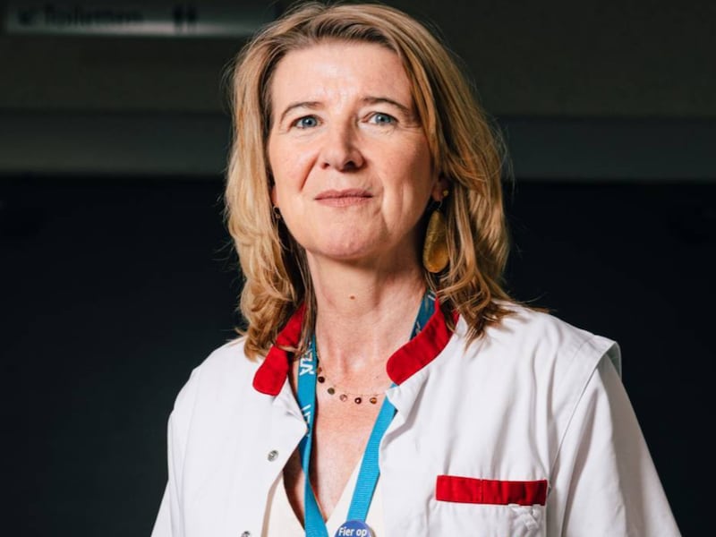 Slaapexperte Inge Declercq (57) onthult haar geheimen: “Als ik ‘s nachts wakker word, heb ik mijn trucjes om snel weer in slaap te vallen”