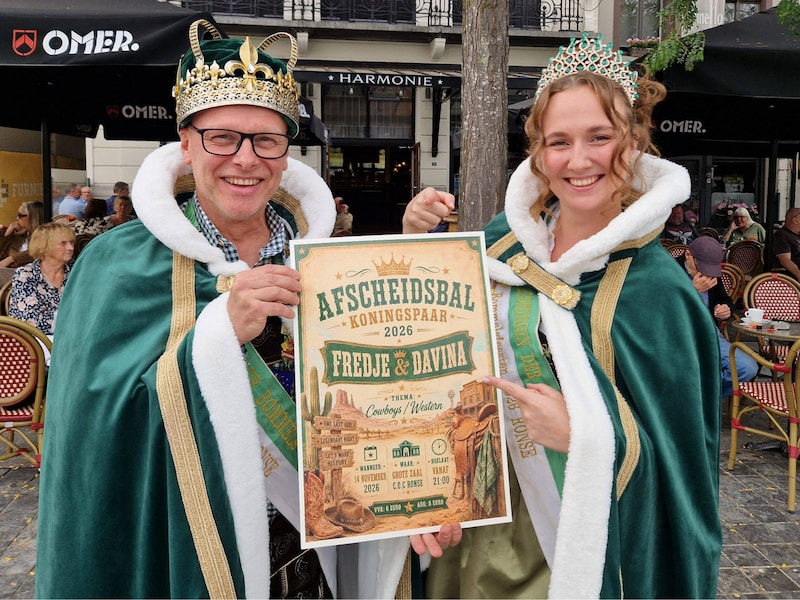 Fréderic en Davina moeten binnenkort afscheid nemen als Bommels Koningspaar. Ze doen dat met een spetterend afscheidsbal.
