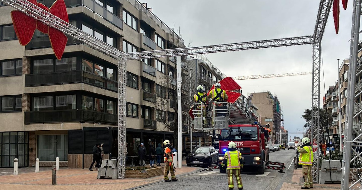 Vuurwerk in Nieuwpoort afgelast door slecht weer: “Ook kerstversiering wordt weggenomen of verstevig