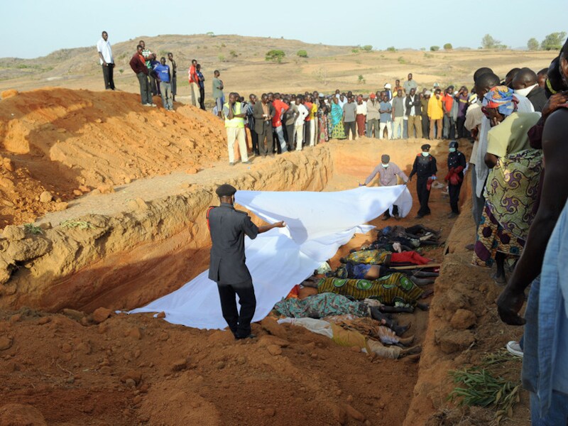 Bij eerdere gevechten tussen de Fulani en de Hausa in Dogo Nahawa (2010) kwamen ook al tientallen mensen om het leven.