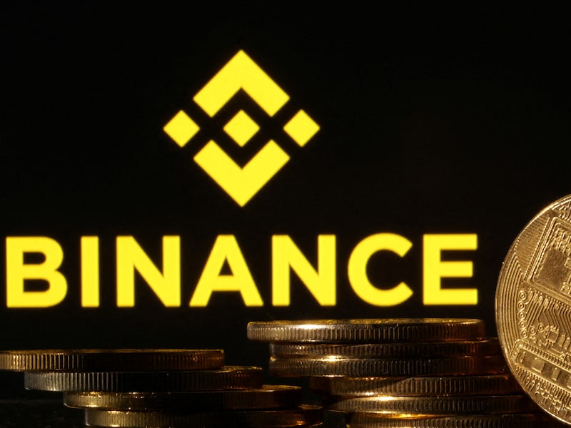 Mogelijke cyberaanval op handelsplatform Binance, cryptobedrijven bevriezen tegoeden