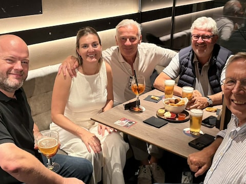 Julie Fierens verlaat de gemeenteraad van Zoersel, omdat ze verhuist naar Kampenhout. Na haar laatste zitting van dinsdagavond klonk ze nog op het afscheid met haar collega’s van Heerlijk Zoersel bij Café Pourtous in Sint-Antonius 