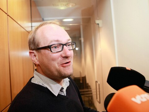 Ben Weyts herhaalt dat een naamsverandering niet tot de bevoegdheid van de gemeenschappen behoort.