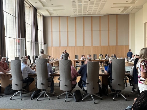 De raadzaal van het stadhuis in Turnhout