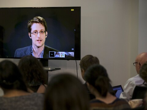 Snowden geeft via interviews via live streaming