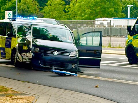 Een vrouw verloor op de Antwerpsesteenweg de controle over het stuur.