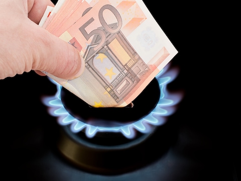 De overstap naar een andere leverancier is kosteloos, maar experts wijzen op twee belangrijke aandachtspunten. Hoe zit dat bij een overstap bij dezelfde aanbieder?