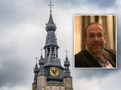 Archiefbeelden van de toren van de Sint-Maartenskerk en de Nederlandse beiaardier Gideon Bodden.