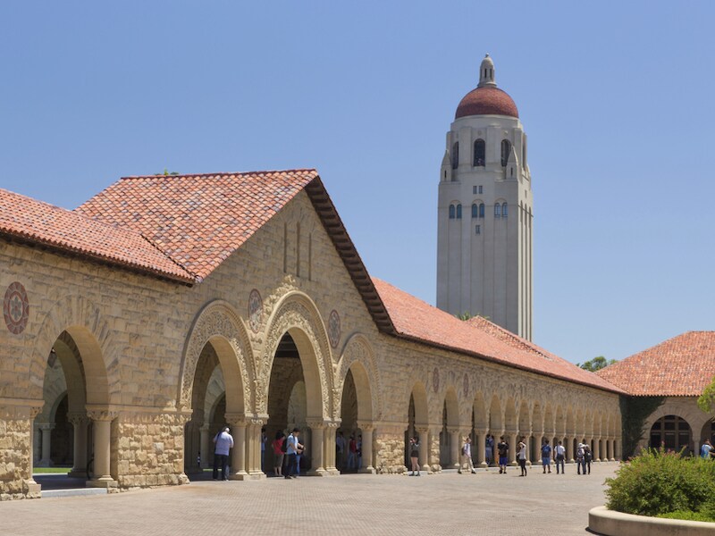 De universiteit van Stanford.