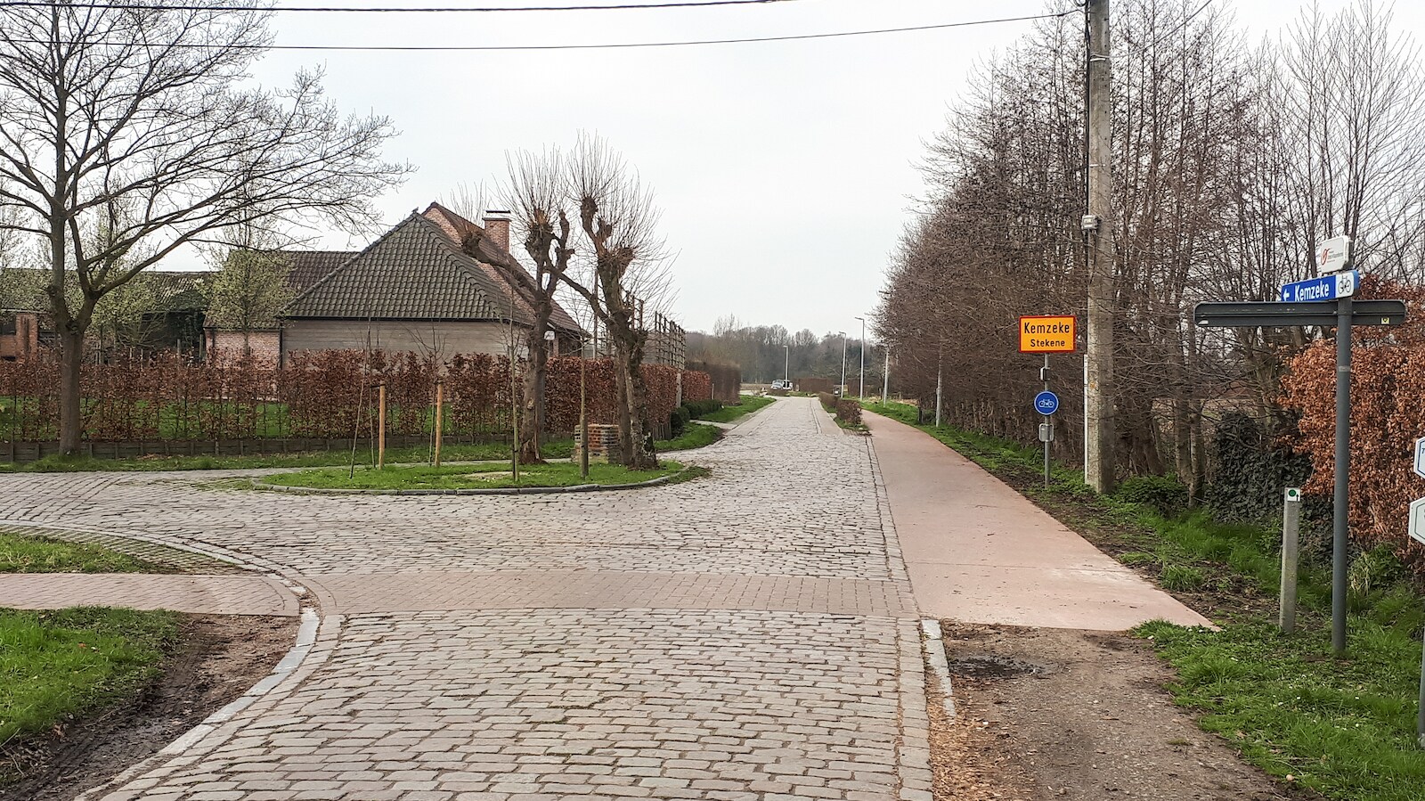 De Wase Keikop - De Heerweg in Kemzeke met de verdwenen Twistkapelletjes