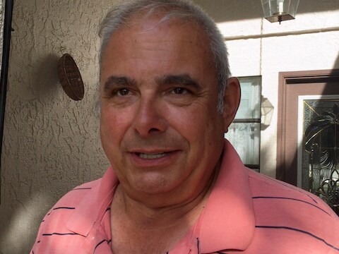 Frank Baressi, de bestuurder van de tractor met aanhangwagen waartegen de Tesla botste.