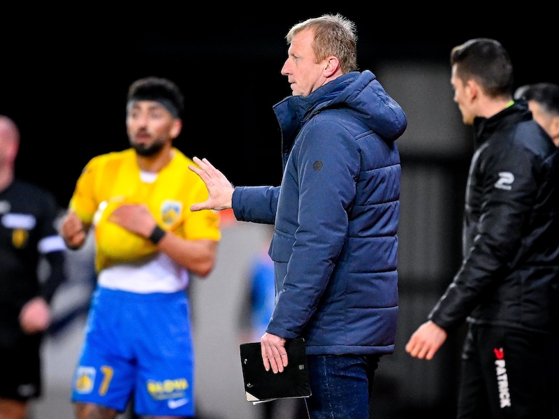 “We verplichten onszelf om volgende week heel goed voor de dag te komen”: Sven Vandenbroeck en Zulte Waregem bijten tanden stuk op Westerlo