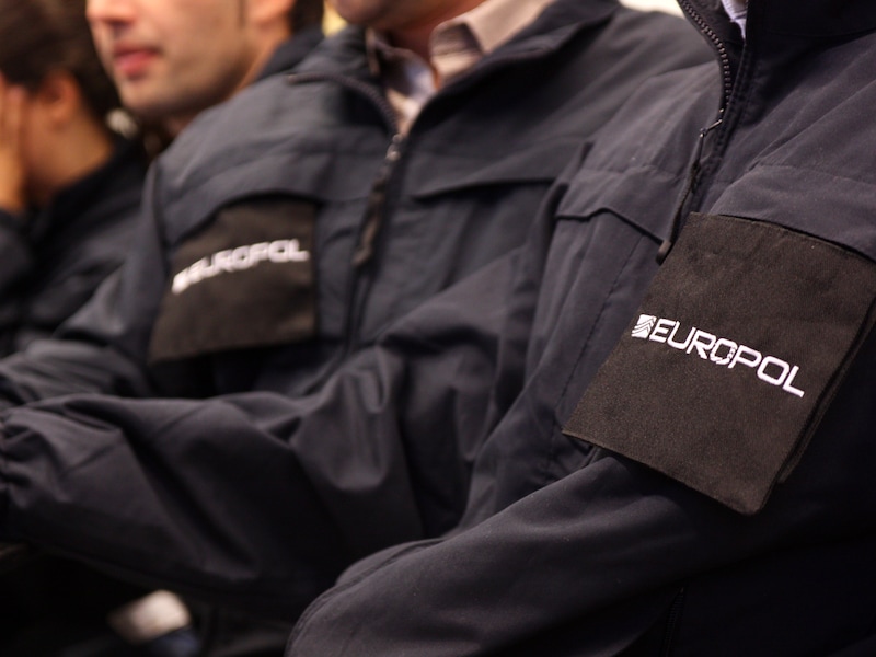 Agenten van Europol.