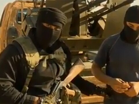 Imran Khawaja (links) die zich Abu Daigham al Baritani of Abu Daigham al-Britani liet noemen