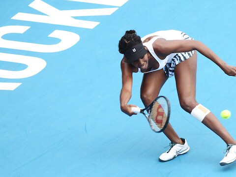 Venus Williams in de finalepartij in Auckland, zaterdag.